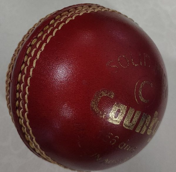 Special County Crown - Cricket Ball +++ Hot on Sale